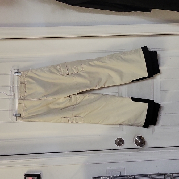Original Obermeyer Junior's Cream Snow/Ski Cargo Pants 2 Side Pockets Size: 12 - Picture 6 of 11